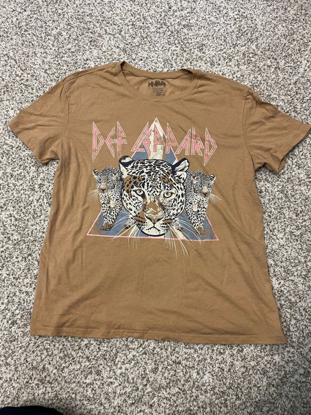 Def Leppard Graphic Tee - Brown Leopard Print Women's Short Sleeve